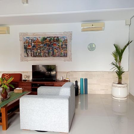 Pondok Indah Villa Ujung Eksteriør billede