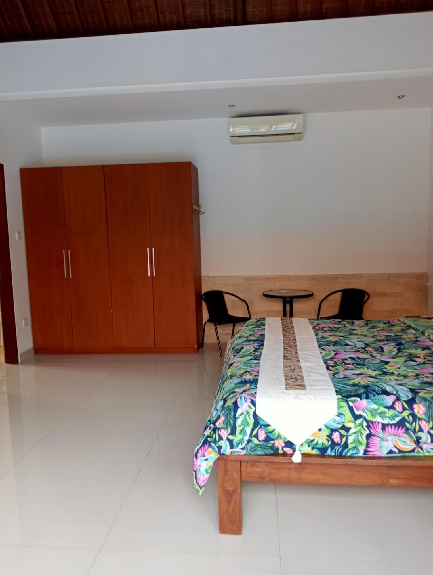 Pondok Indah Villa Ujung Eksteriør billede